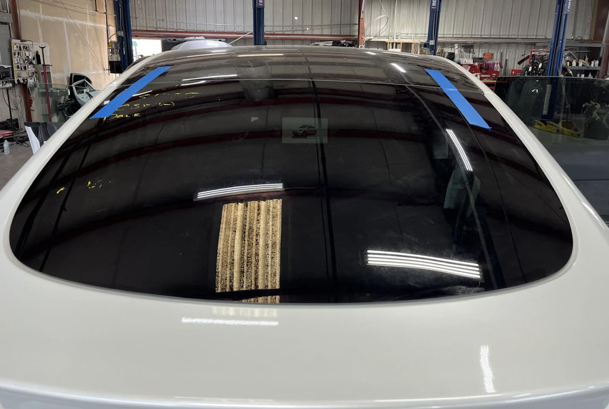 Red Honda Auto Glass Repair